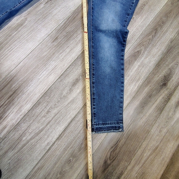 S.O.N.G Classic Blue Skinny Jeans/Grazers - Picture 3 of 5
